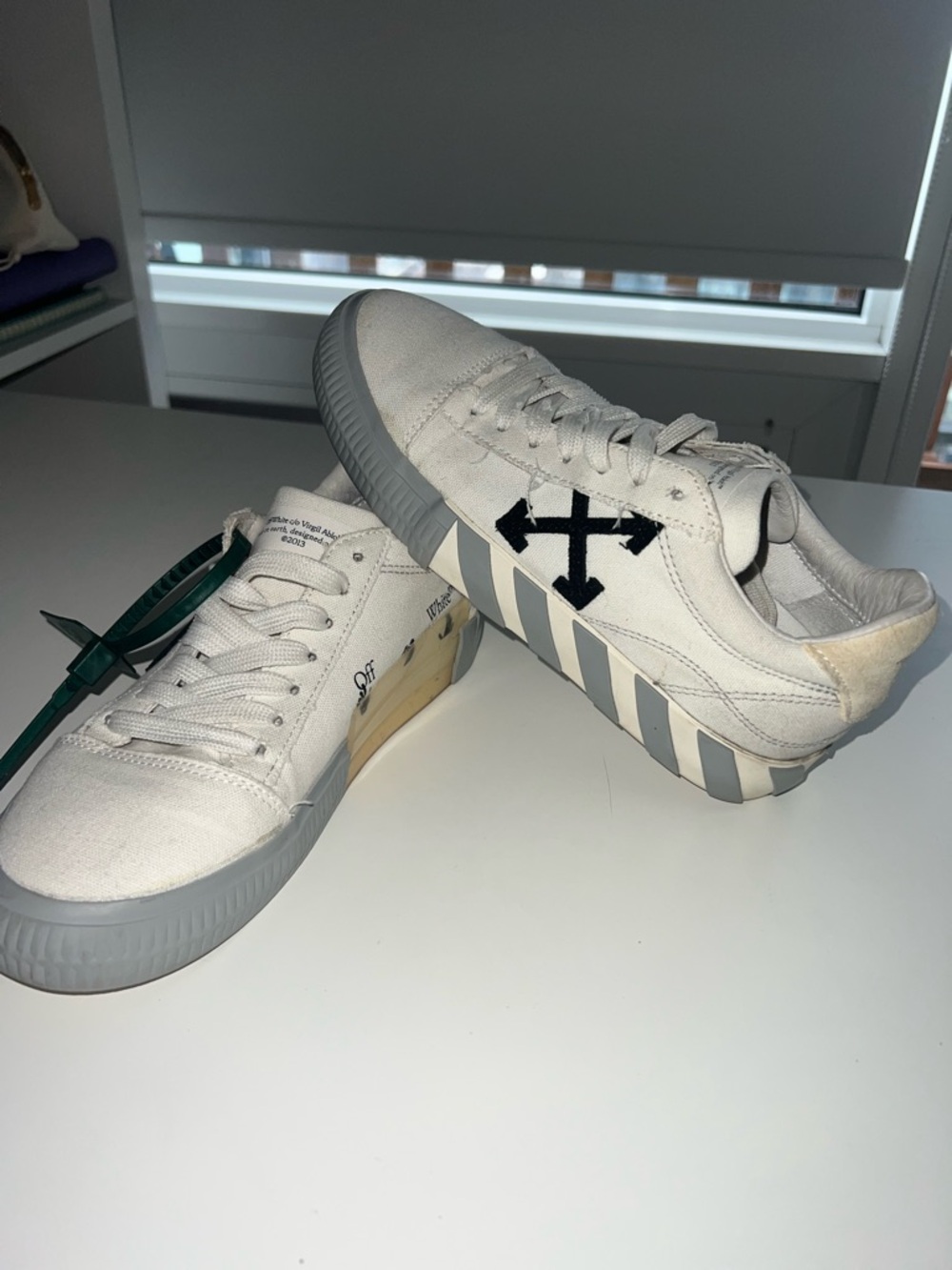 Off-White White Canvas Low-Top Sneakers with Grey Accents